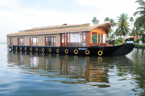 Niche Stays Luxury Houseboats